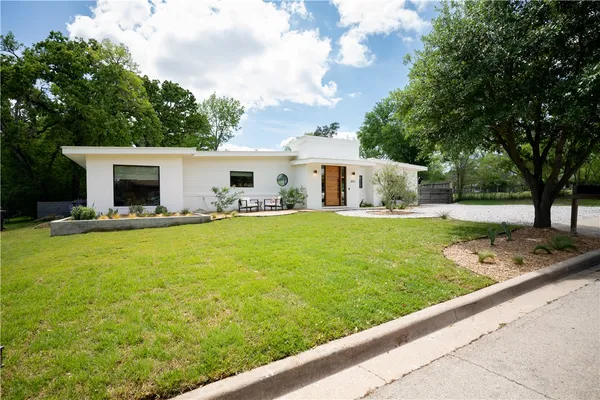 $875,000 | 805 Vine Street, Bryan, TX 77802