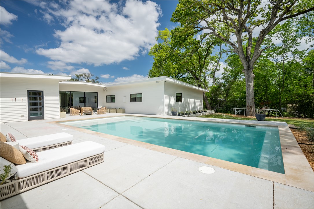 805 Vine Street Bryan, TX 77802 - Photo 37 of 45 Pool with stunning shade trees and a side yard