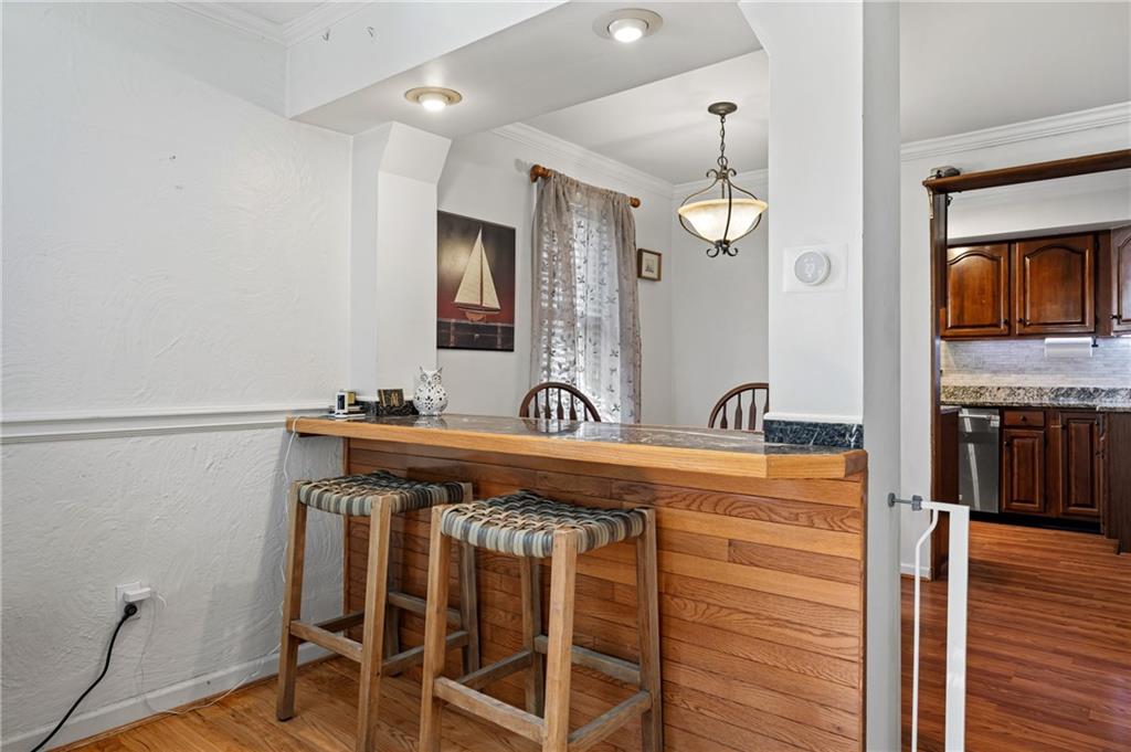 322 East Bruceton Road Pittsburgh, PA 15236 - Photo 9 of 29 Gallery Image 9
