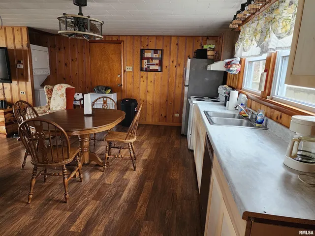 $110,000 | 12 Cedar Point Drive, Cave In Rock, IL 62919