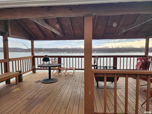 $110,000 | 12 Cedar Point Drive, Cave In Rock, IL 62919