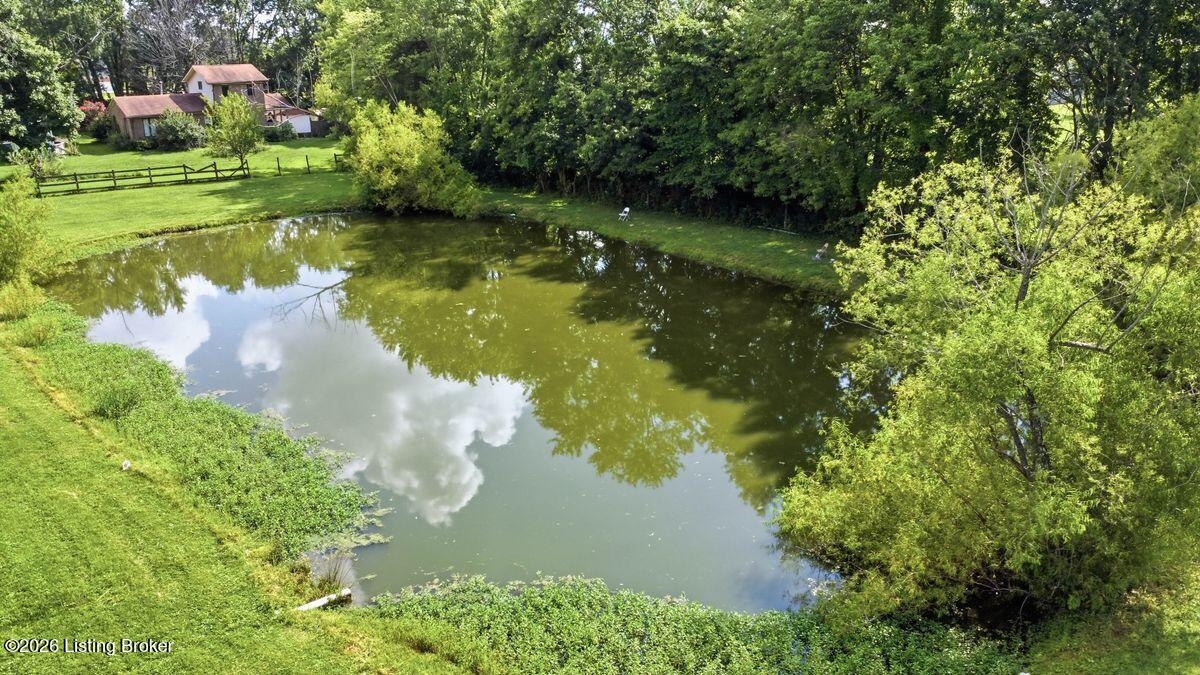 5504 Mt Washington Road Louisville, KY 40229 - Photo 47 of 49 mt wash pond