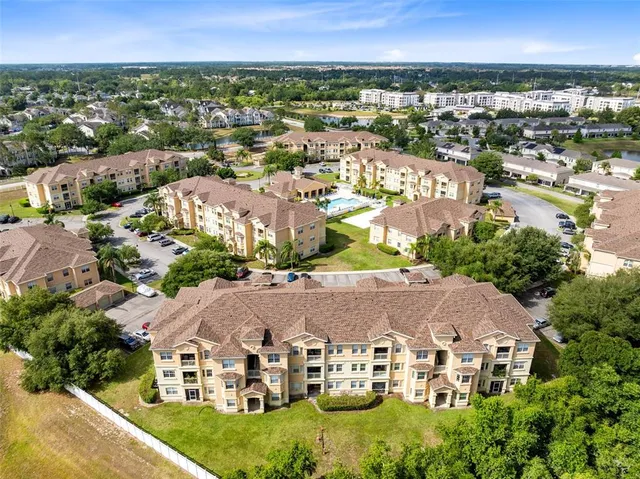 $218,500 | 422 Terrace Ridge Circle, Unit 422, Davenport, FL 33896