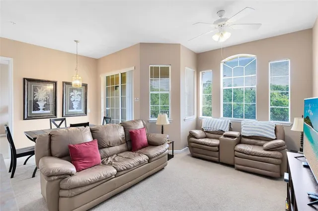 $218,500 | 422 Terrace Ridge Circle, Unit 422, Davenport, FL 33896