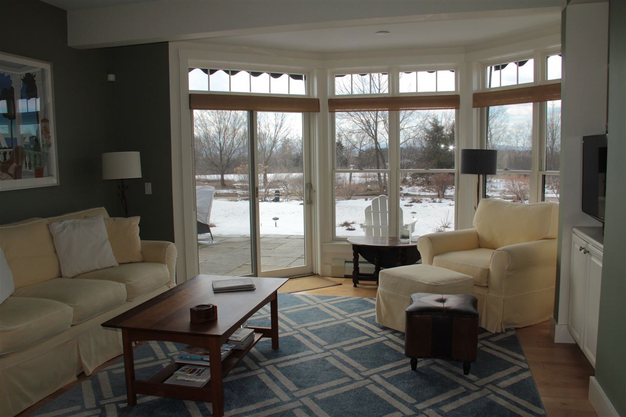 539 Golf Course Road South Burlington, VT 05403 - Photo 8 of 35