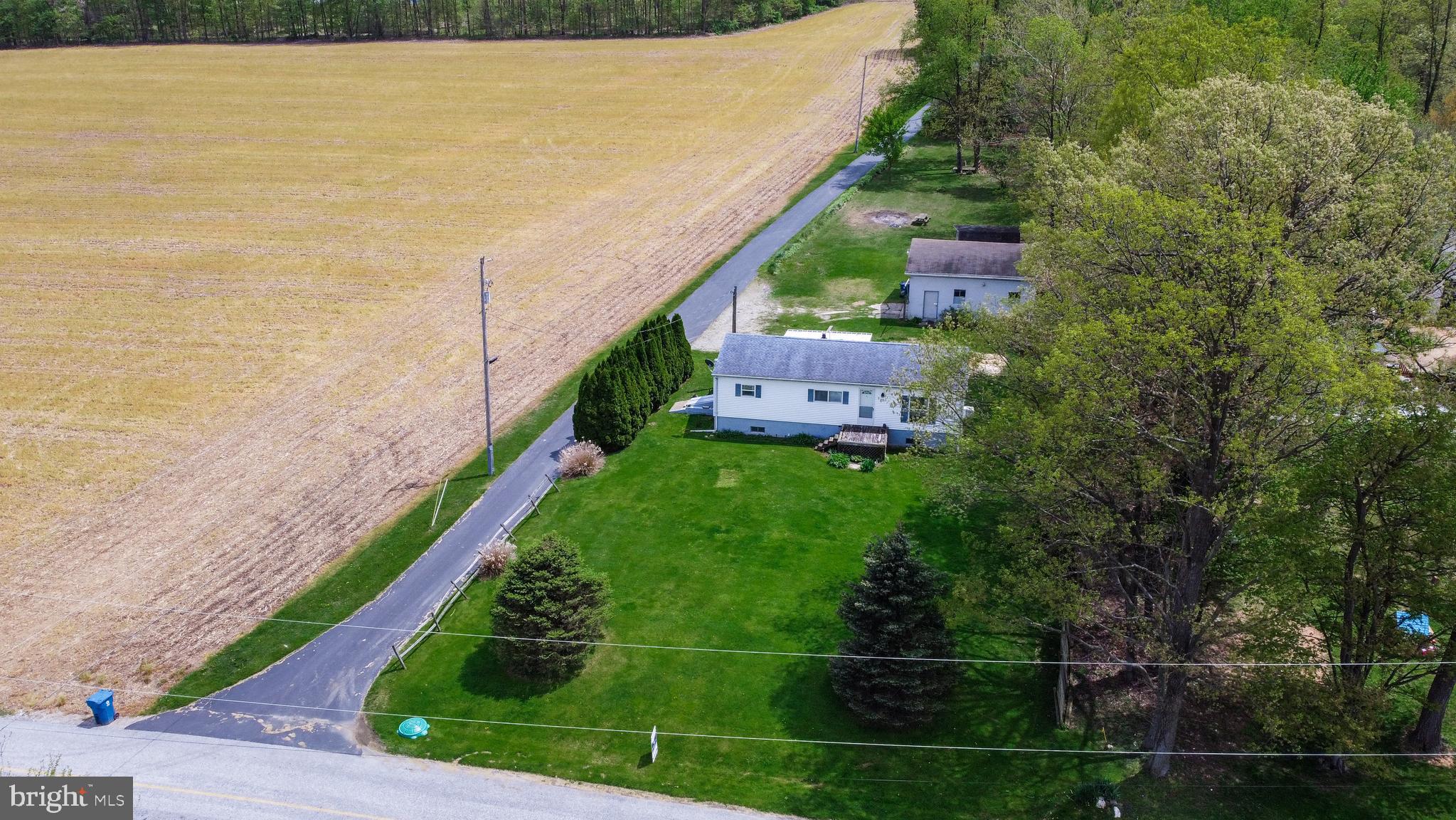 1232 Brown Road Spring Grove, PA 17362 - Photo 9 of 42