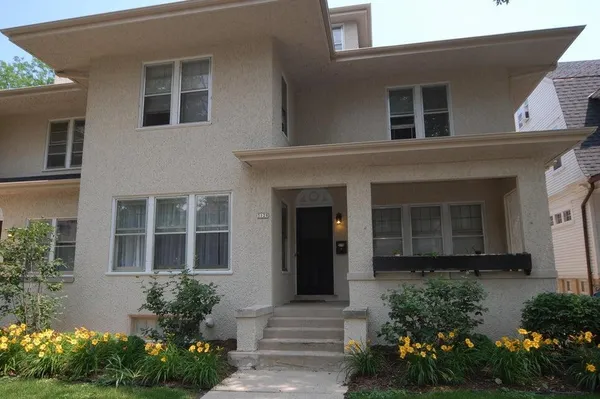 $3,495 | 3132 North Shepard Avenue, Milwaukee, WI 53211