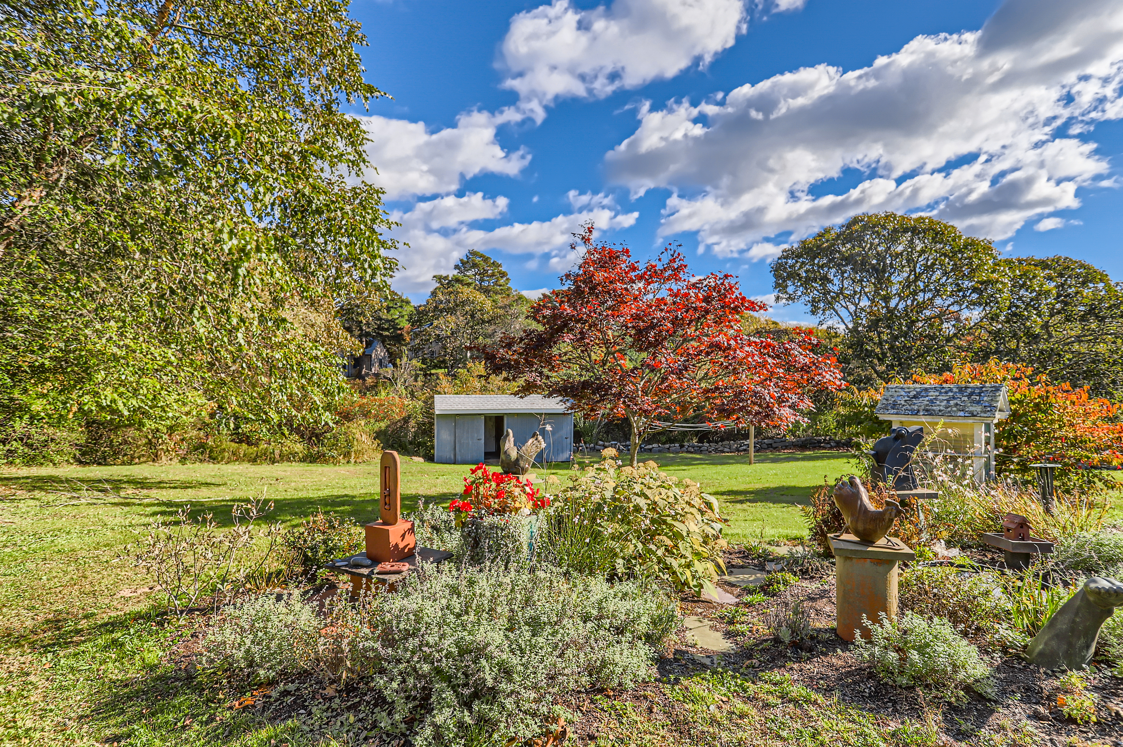 76 State Road Chilmark, MA 02535 - Photo 13 of 79