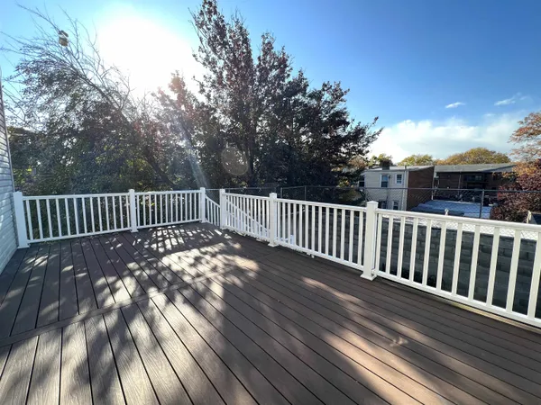 $3,500 | 25 Wallis Avenue, Unit 1, Jersey City, NJ 07306