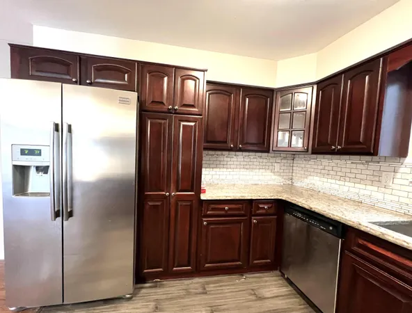 $3,500 | 25 Wallis Avenue, Unit 1, Jersey City, NJ 07306