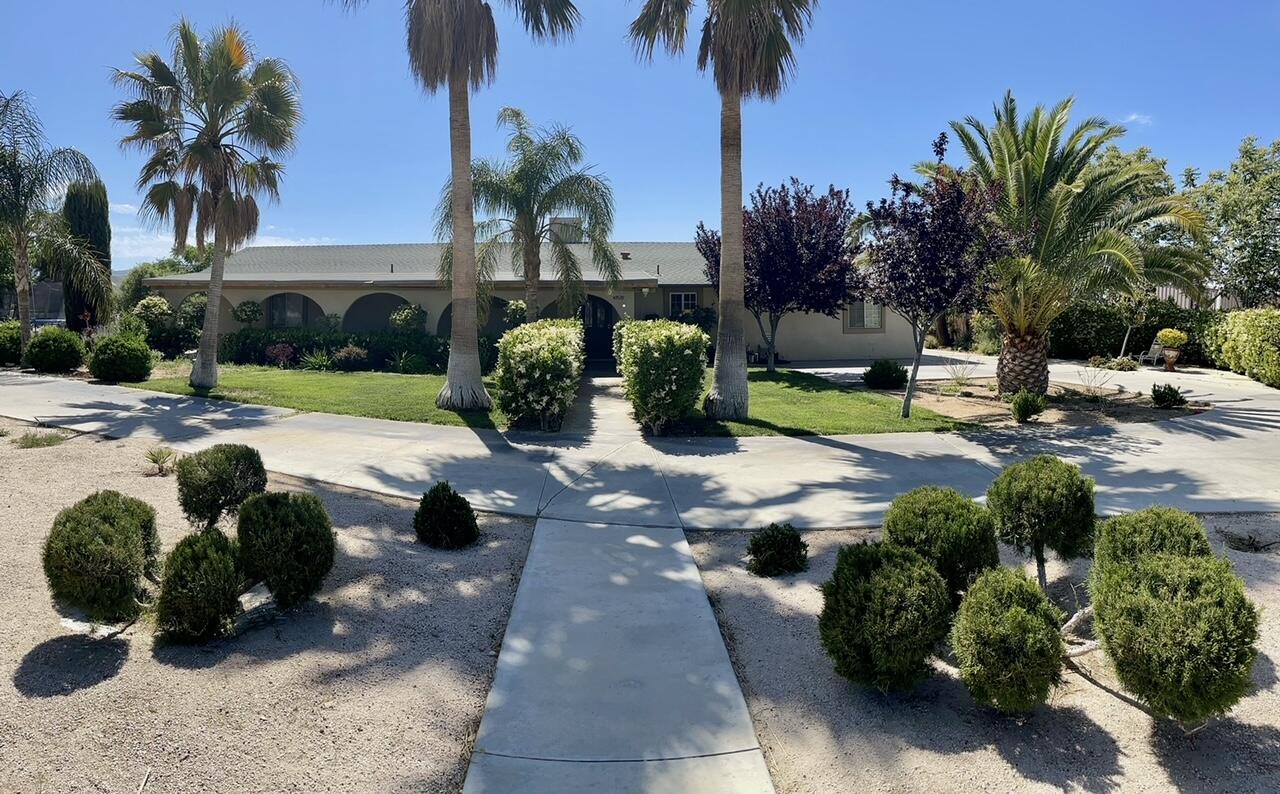 40529 12th Street West Palmdale, CA 93551 - Photo 1 of 16 image1
