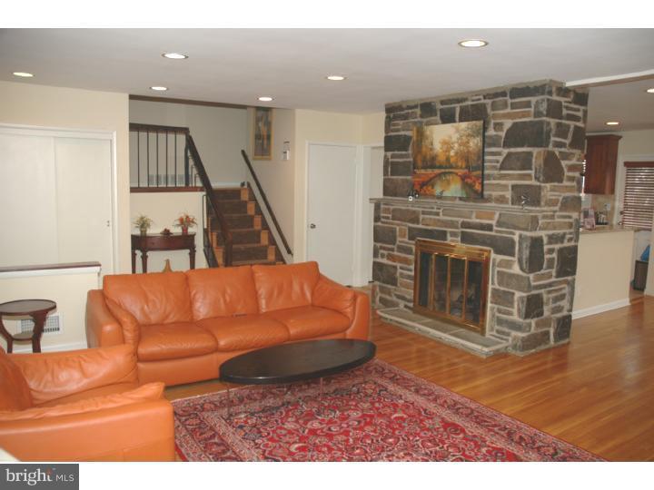 121 Whitemarsh Road Ardmore, PA 19003 - Photo 2 of 20 Living Room