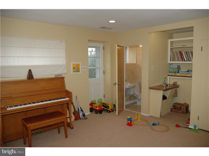 121 Whitemarsh Road Ardmore, PA 19003 - Photo 9 of 20 Family Room
