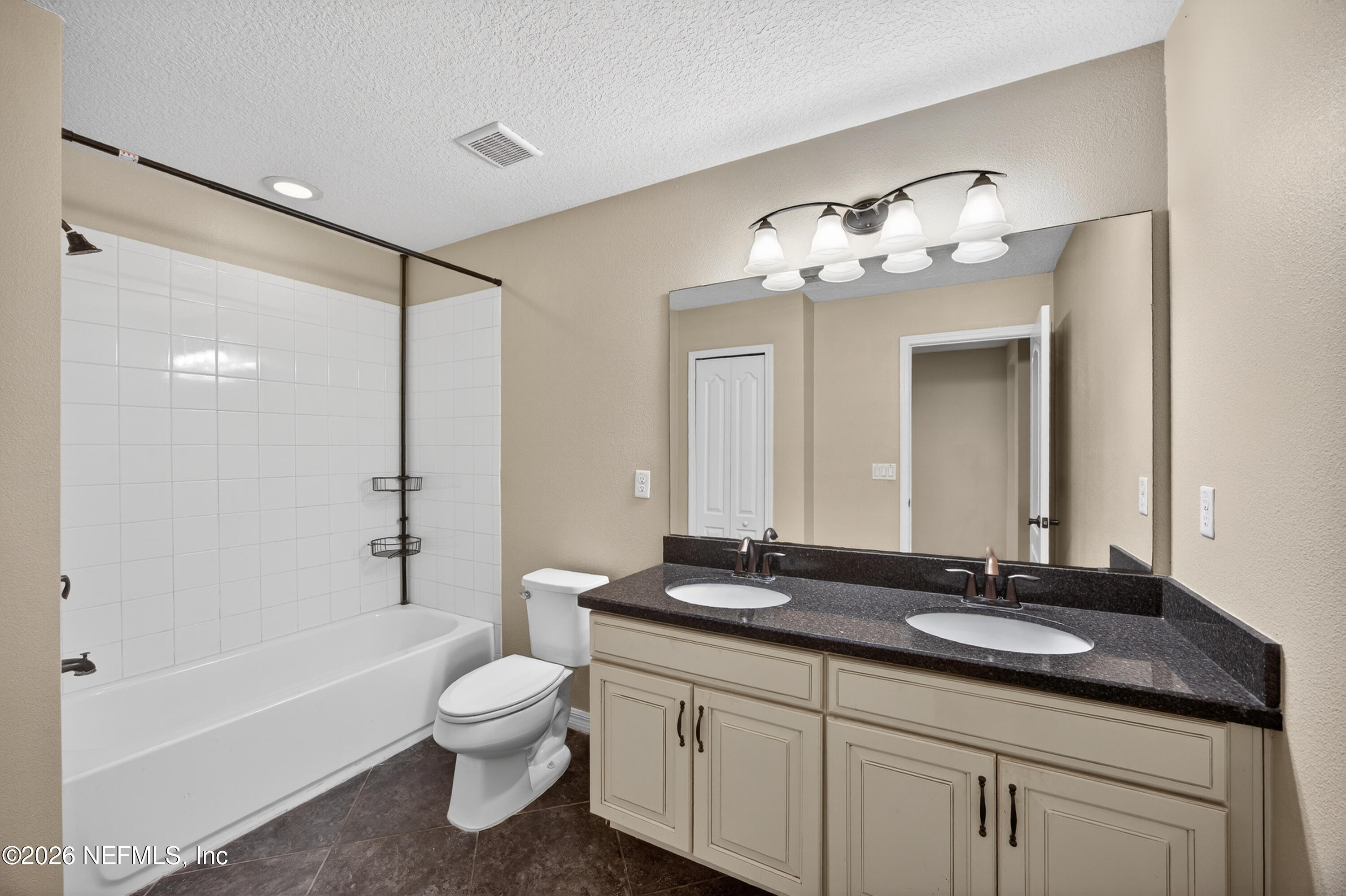 104 Riachuelo Lane St. Augustine, FL 32095 - Photo 12 of 26 Primary Bath