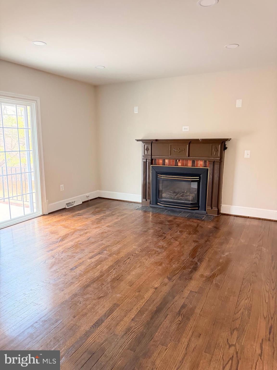 98 Deacon Road Fredericksburg, VA 22405 - Photo 3 of 35