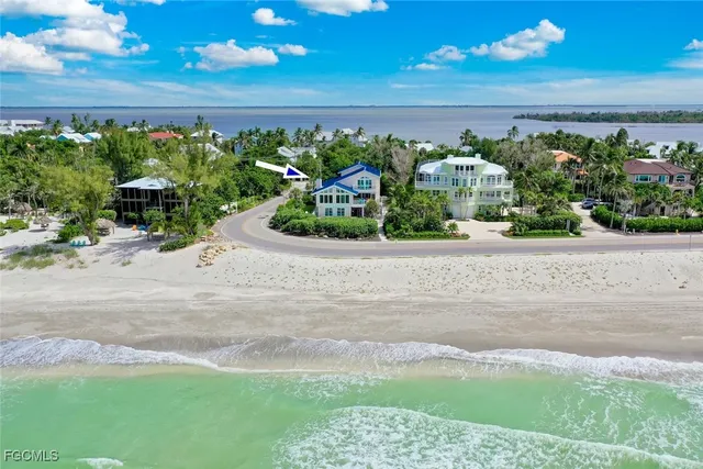 $4,398,000 | 15301 Captiva Drive, Captiva, FL 33924