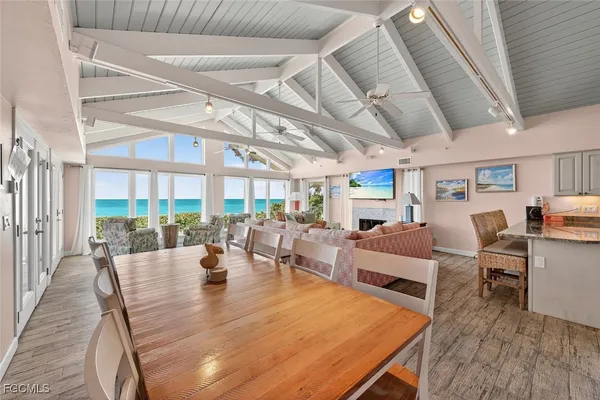 $3,995,000 | 15301 Captiva Drive, Captiva, FL 33924