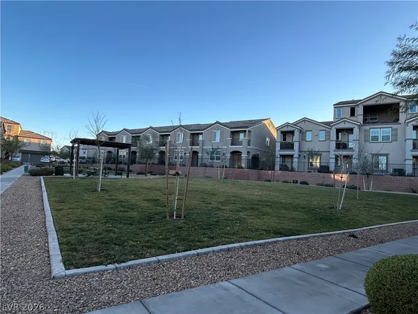 $2,250 | 489 Anthurium Place, Henderson, NV 89015