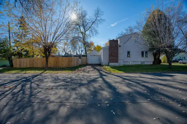 $155,000 | 2802 2nd Avenue East, Hibbing, MN 55746