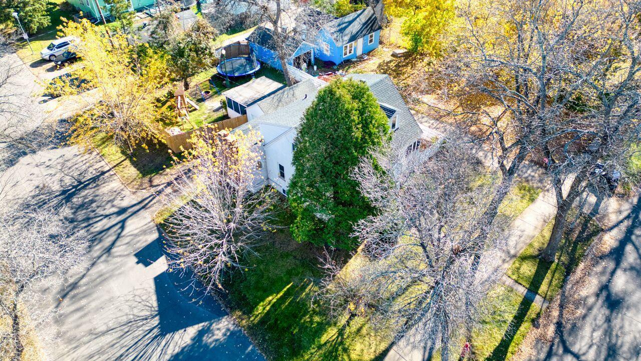 2802 2nd Avenue East Hibbing, MN 55746 - Photo 55 of 57