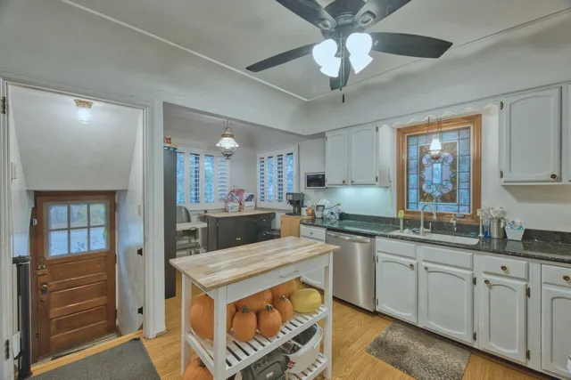 $155,000 | 2802 2nd Avenue East, Hibbing, MN 55746