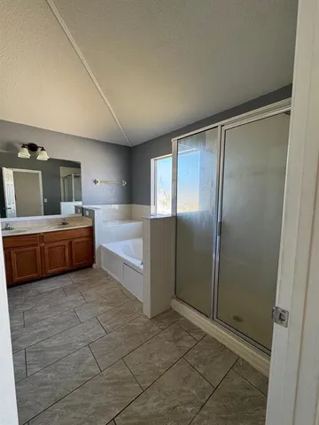 $1,995 | 6561 Crescent Loop, Winter Haven, FL 33884