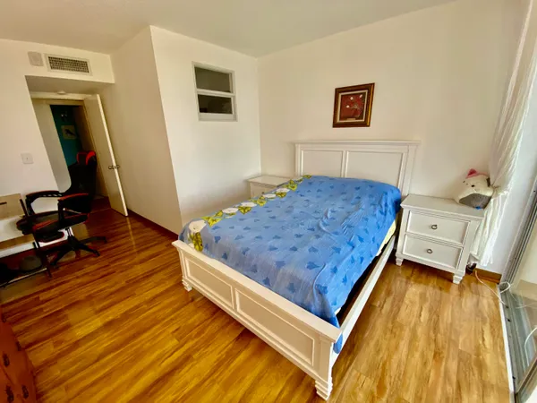 $2,550 | 1750 Northeast 191st Street, Unit 600, Miami, FL 33179
