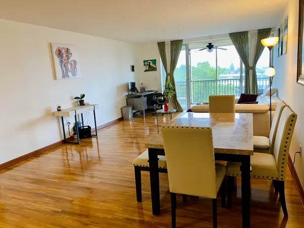 $2,550 | 1750 Northeast 191st Street, Unit 600, Miami, FL 33179