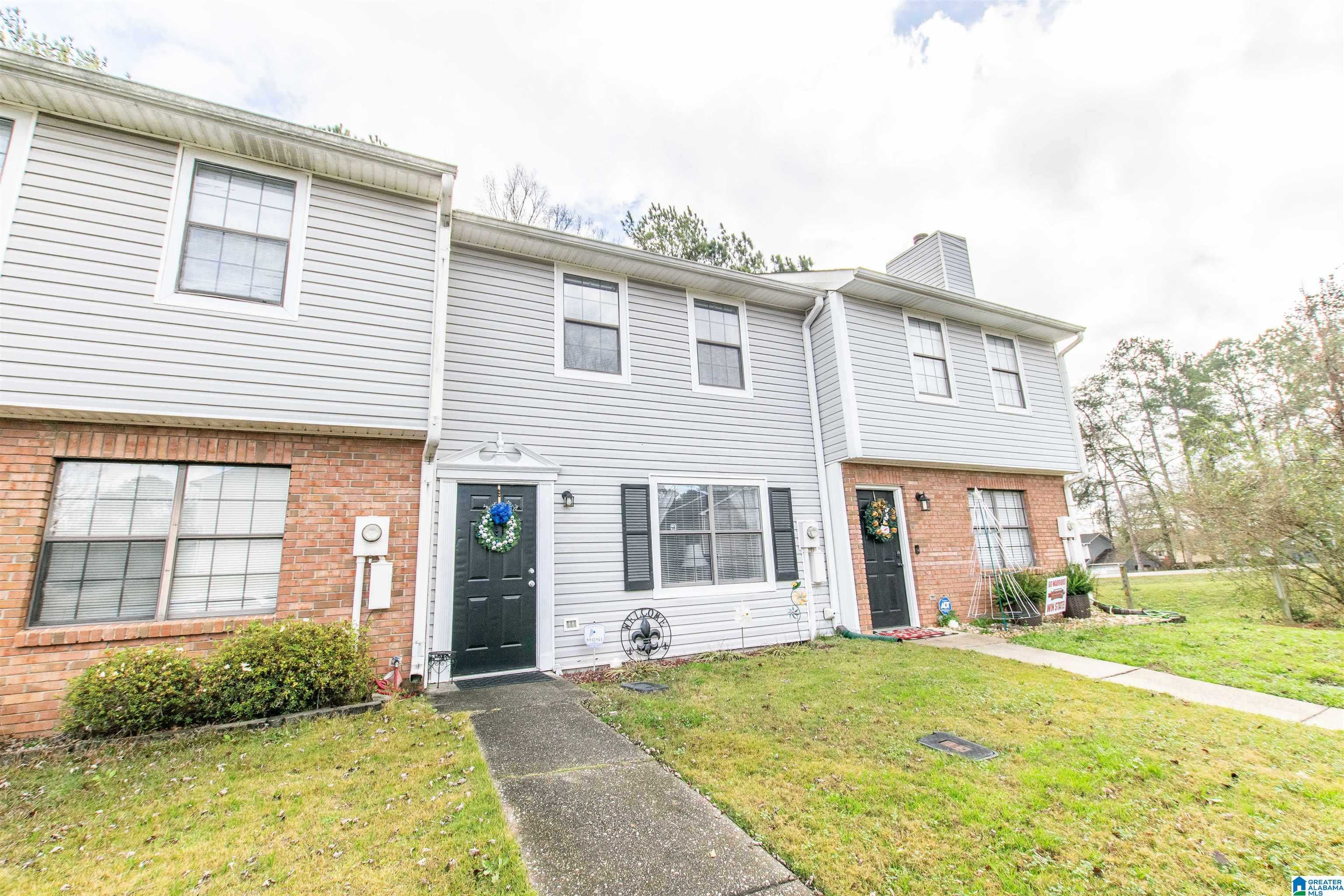 1452 Applegate Drive Alabaster, AL 35007 - Photo 2 of 33