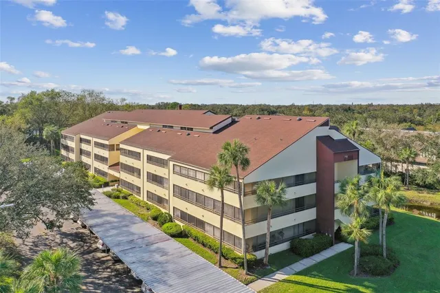 $189,900 | 13612 South Village Drive, Unit 5311, Tampa, FL 33618