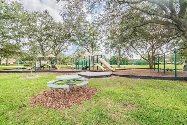 $189,900 | 13612 South Village Drive, Unit 5311, Tampa, FL 33618