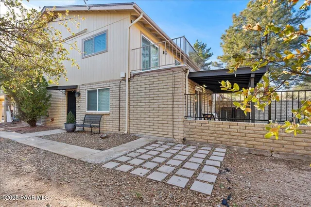 $325,000 | 1628 West Lindley Drive, Unit 2B, Prescott, AZ 86303