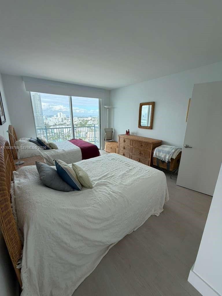 90 Alton Road, Unit 2912 Miami Beach, FL 33139 - Photo 16 of 31