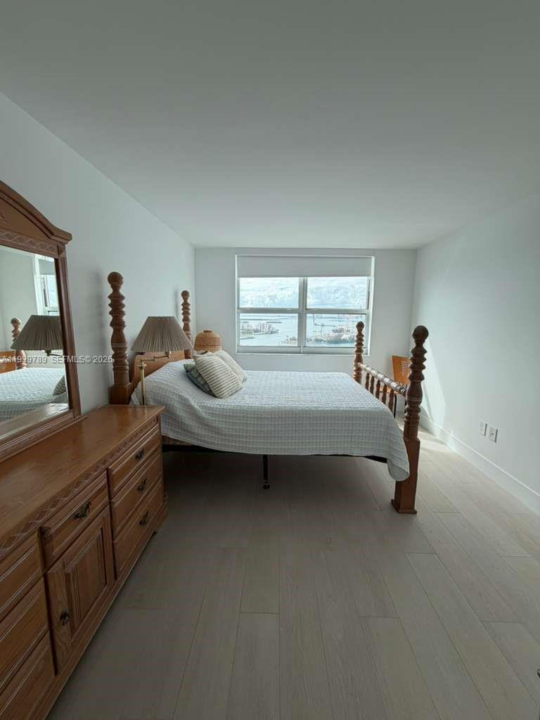 90 Alton Road, Unit 2912 Miami Beach, FL 33139 - Photo 5 of 31