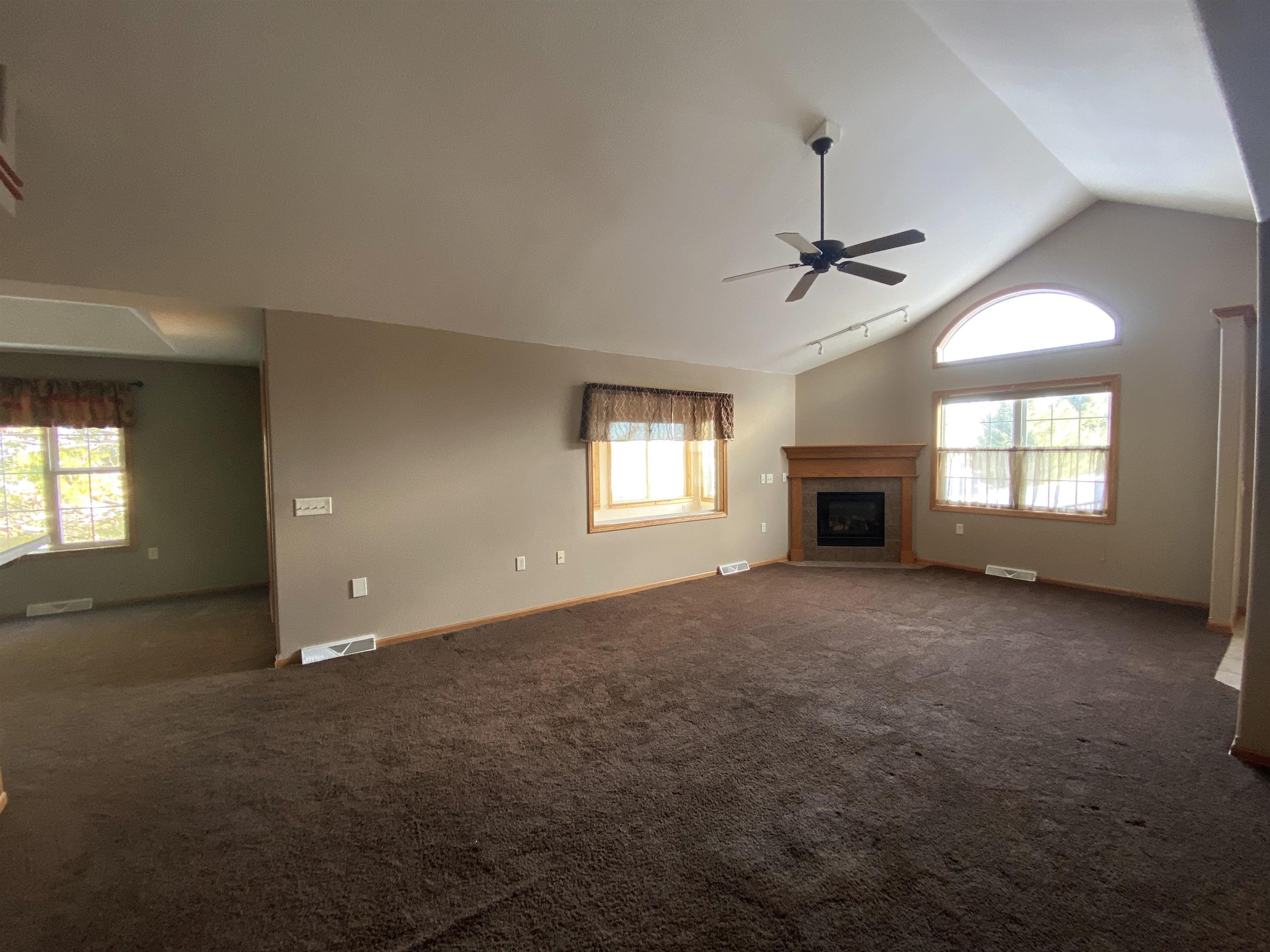 122 Summit Court, Unit 2502 Columbus, WI 53925 - Photo 16 of 46