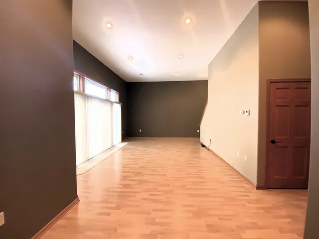 $399,000 | 122 Summit Court, Unit 2502, Columbus, WI 53925