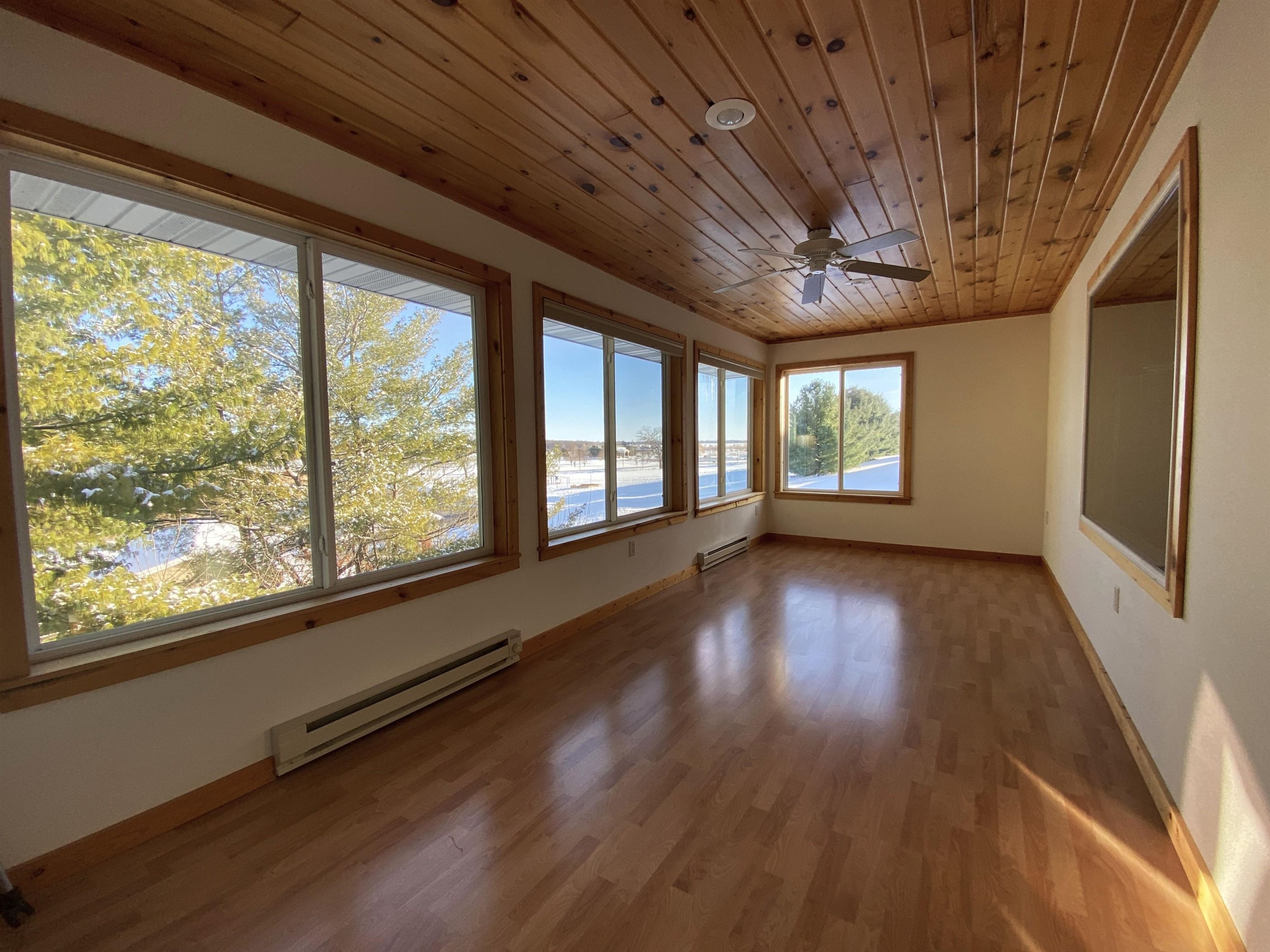 122 Summit Court, Unit 2502 Columbus, WI 53925 - Photo 7 of 46