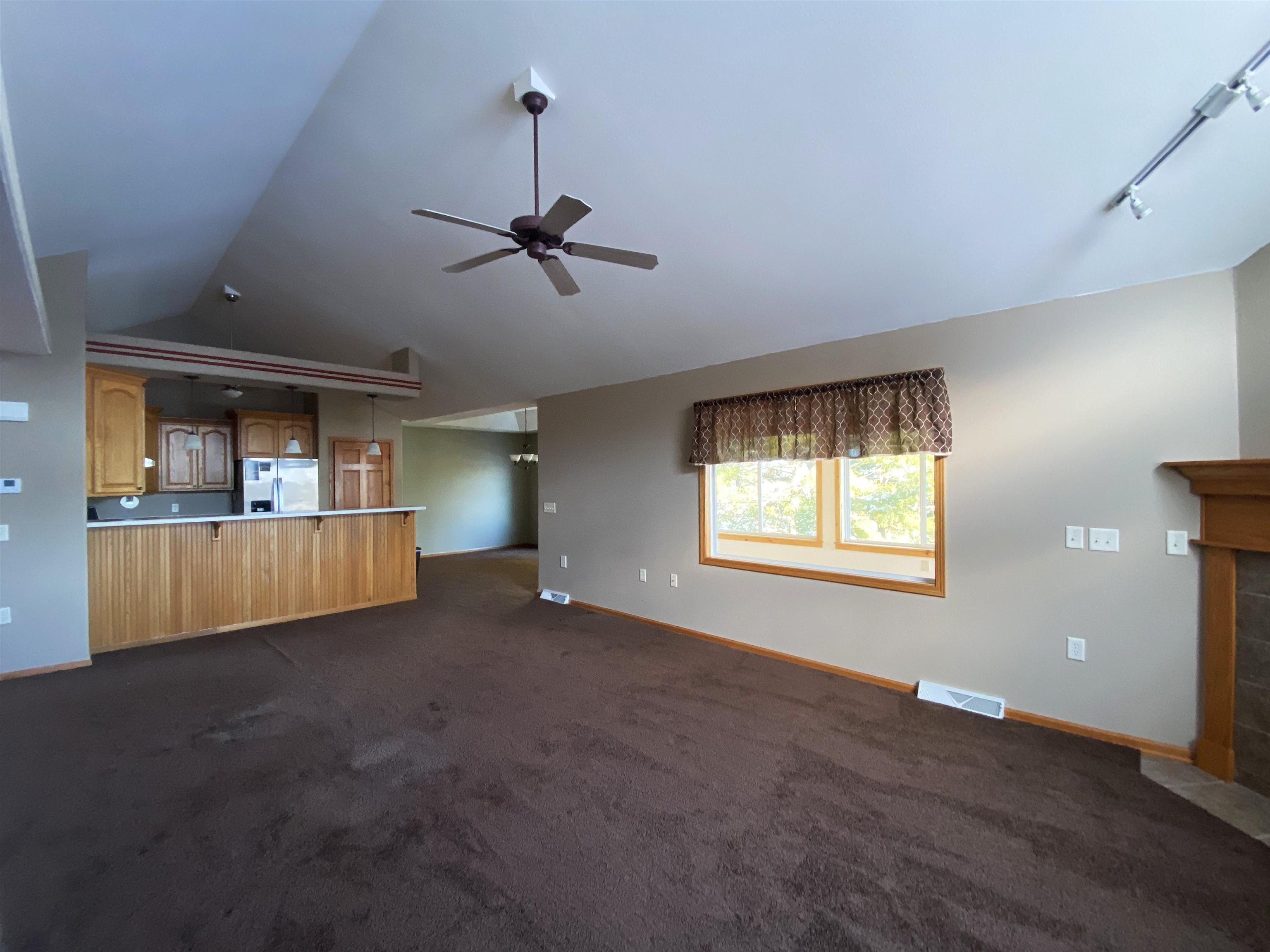 122 Summit Court, Unit 2502 Columbus, WI 53925 - Photo 9 of 46