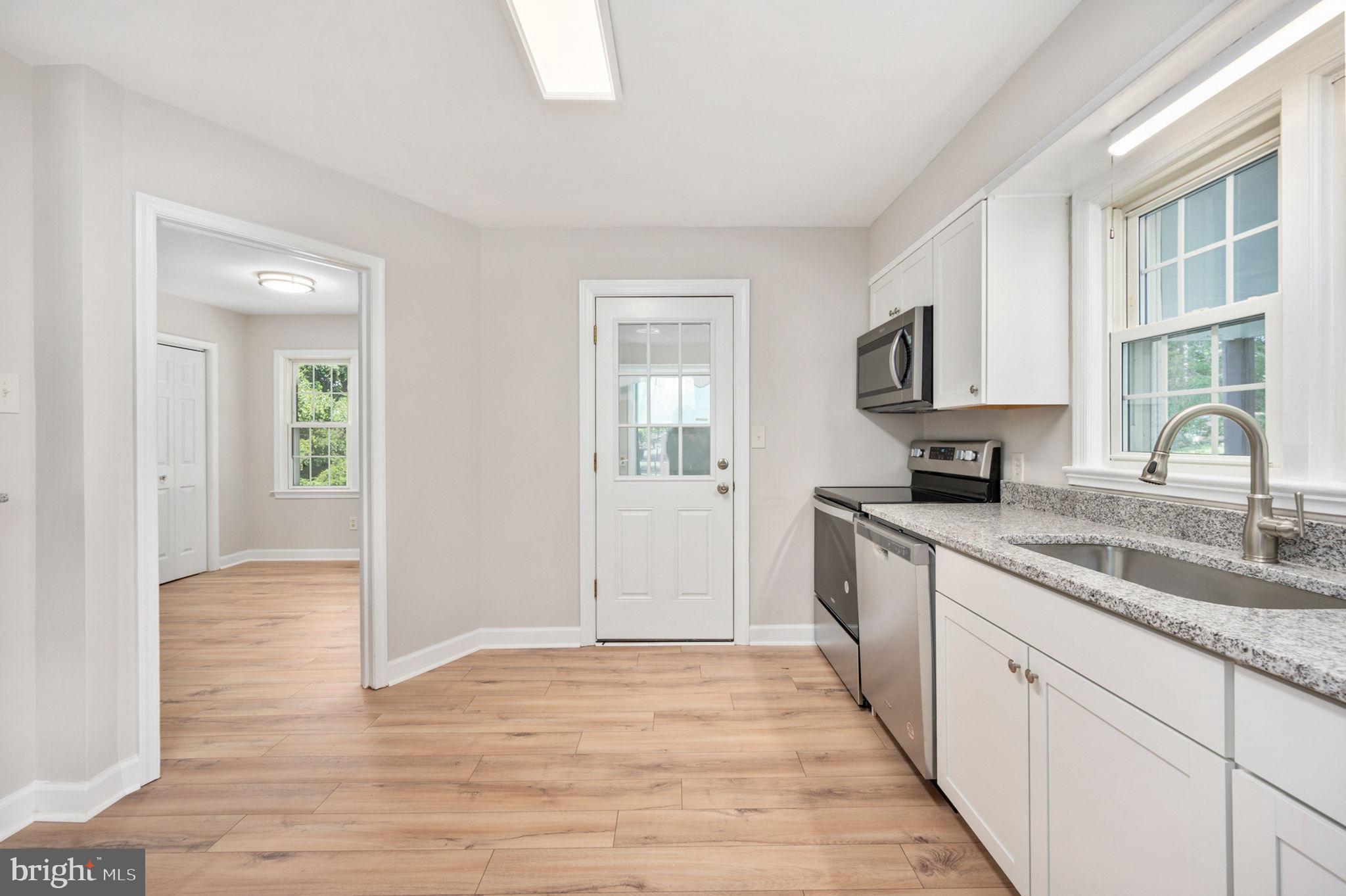 6499 Briggs Road Warrenton, VA 20187 - Photo 20 of 53