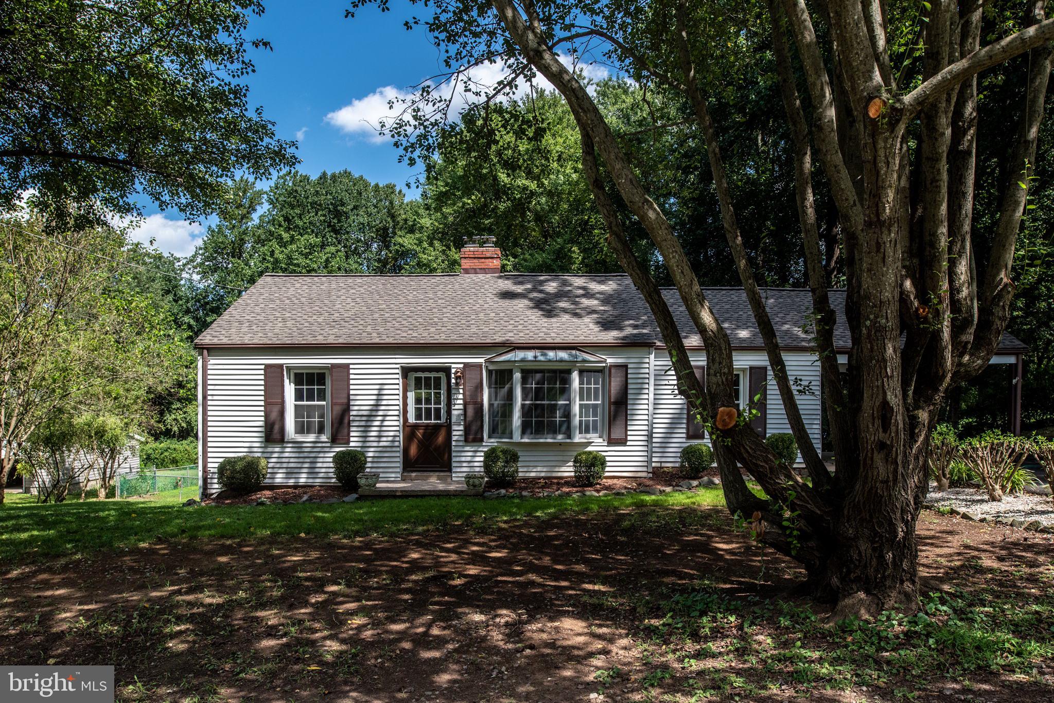 6499 Briggs Road Warrenton, VA 20187 - Photo 2 of 53