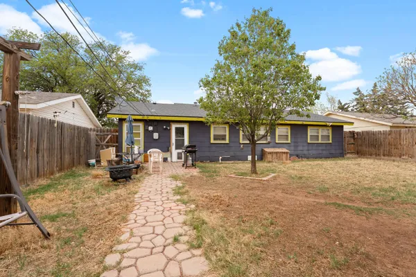 $145,000 | 1835 West Lynn Street, Slaton, TX 79364