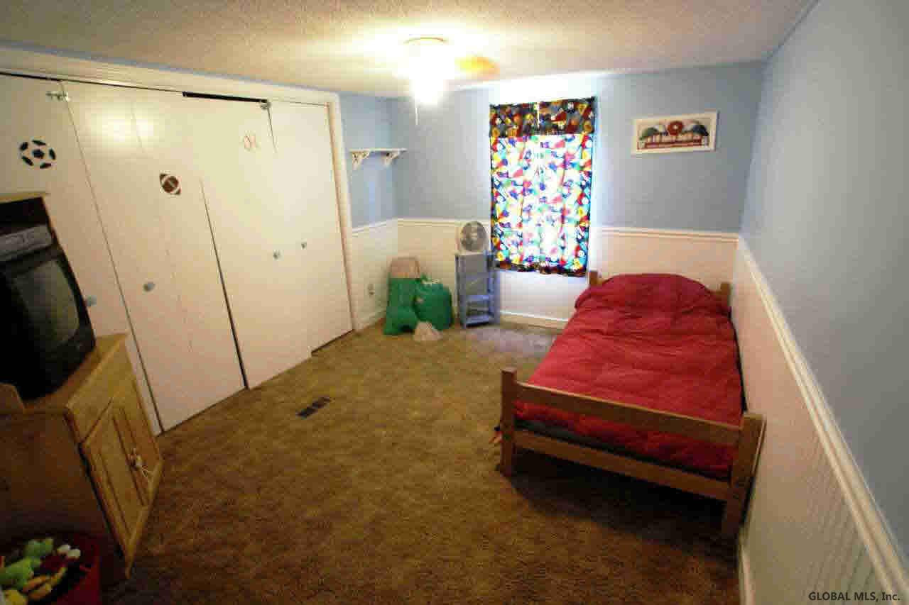 158 Hills Pond Road Hampton, NY 12887 - Photo 8 of 12 Photo 8