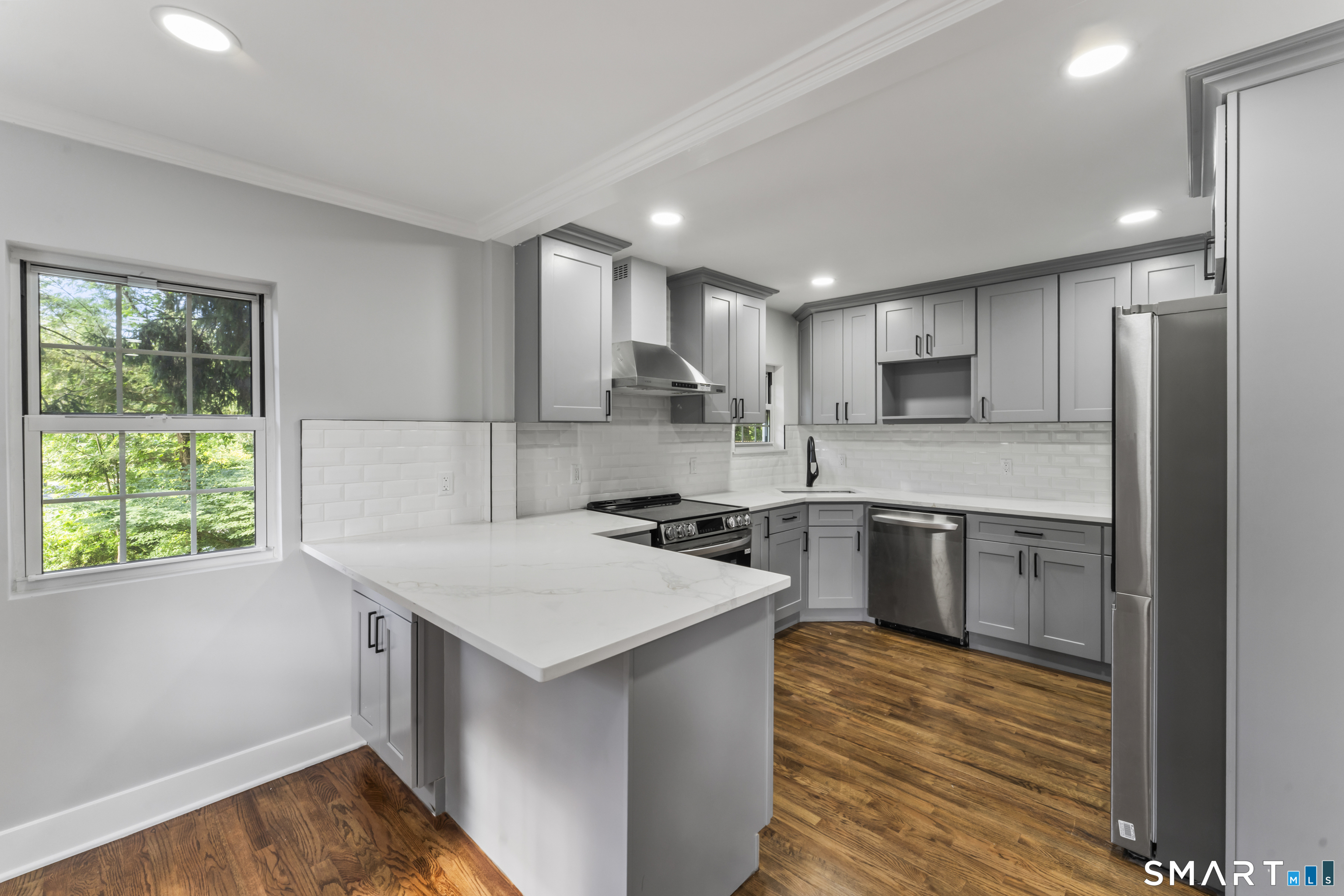 28 Walnut Hill Road Bethel, CT 06801 - Photo 7 of 36