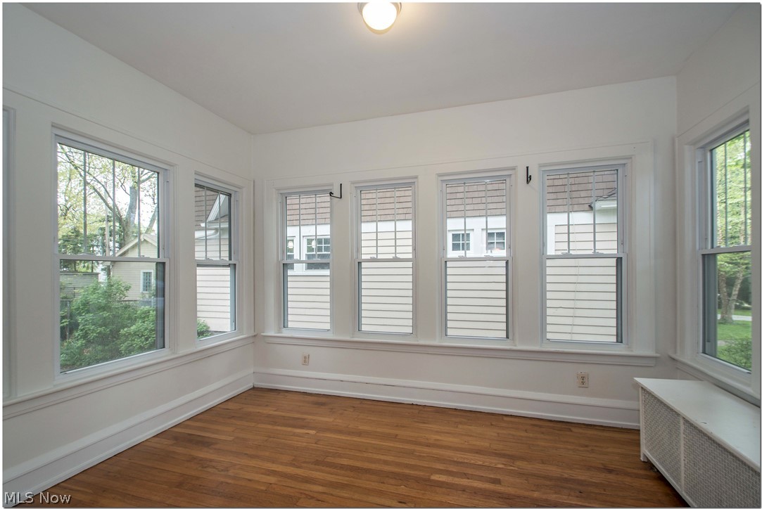 3079 Berkshire Road Cleveland, OH 44118 - Photo 6 of 31