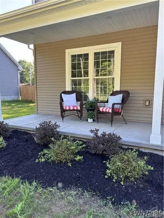 $439,900 | 26 Rosalind Drive, Evans, NY 14006