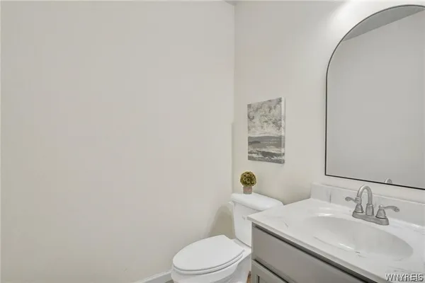 $439,900 | 26 Rosalind Drive, Evans, NY 14006