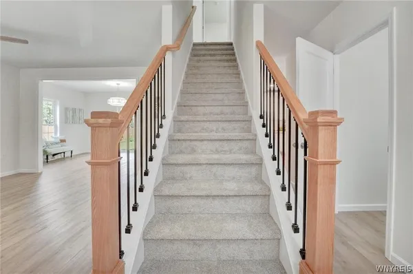 $439,900 | 26 Rosalind Drive, Evans, NY 14006