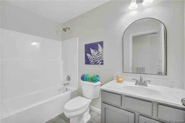 $439,900 | 26 Rosalind Drive, Evans, NY 14006