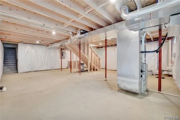 $439,900 | 26 Rosalind Drive, Evans, NY 14006