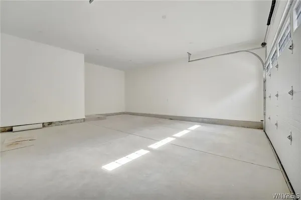 $439,900 | 26 Rosalind Drive, Evans, NY 14006